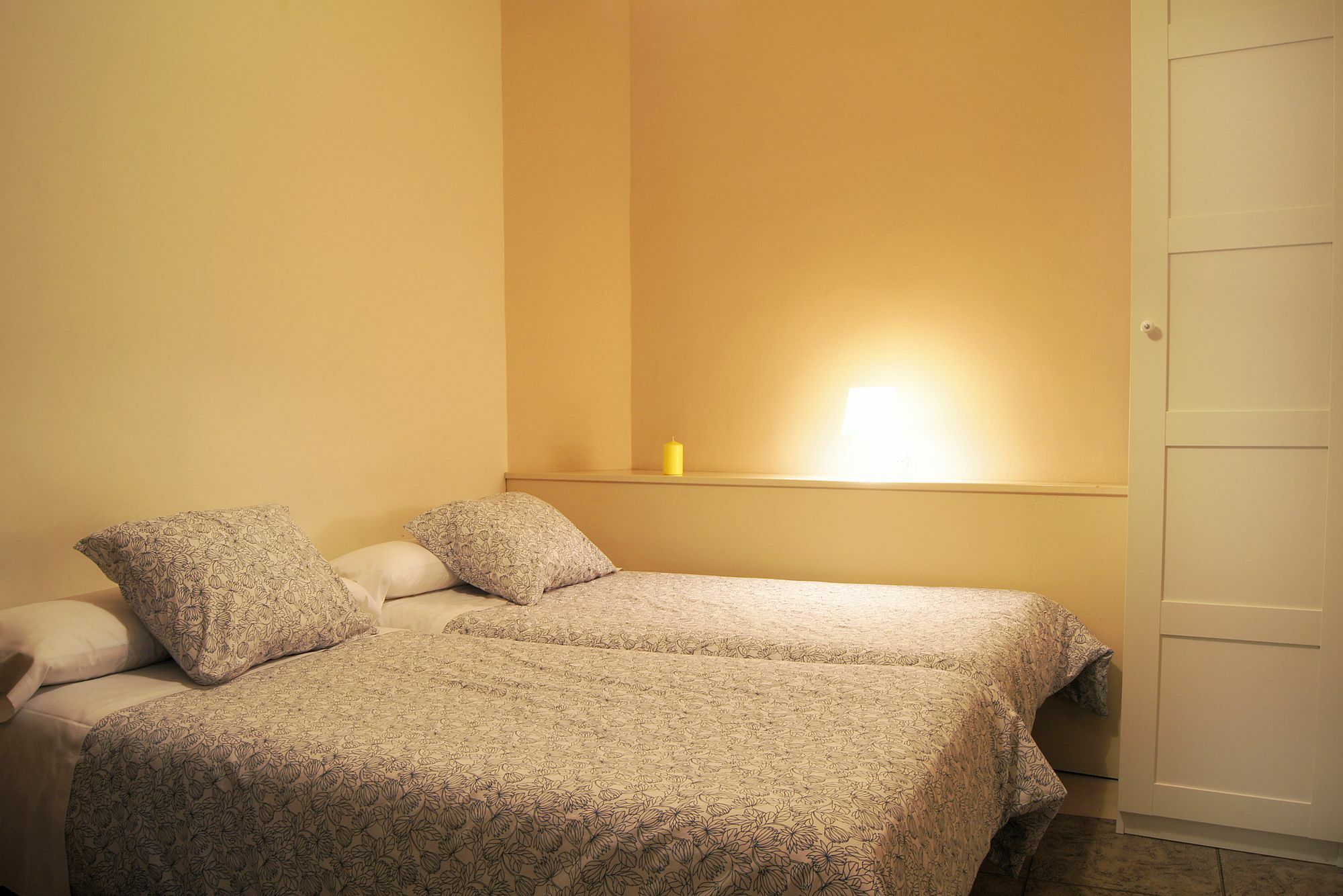 מדריד Hostal Alistana מראה חיצוני תמונה